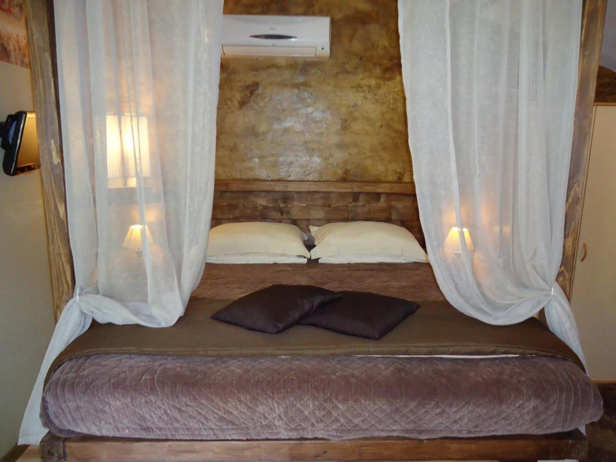 วิลลา เพรซิดิโอ Bed & Breakfast Riventosa ภายนอก รูปภาพ
